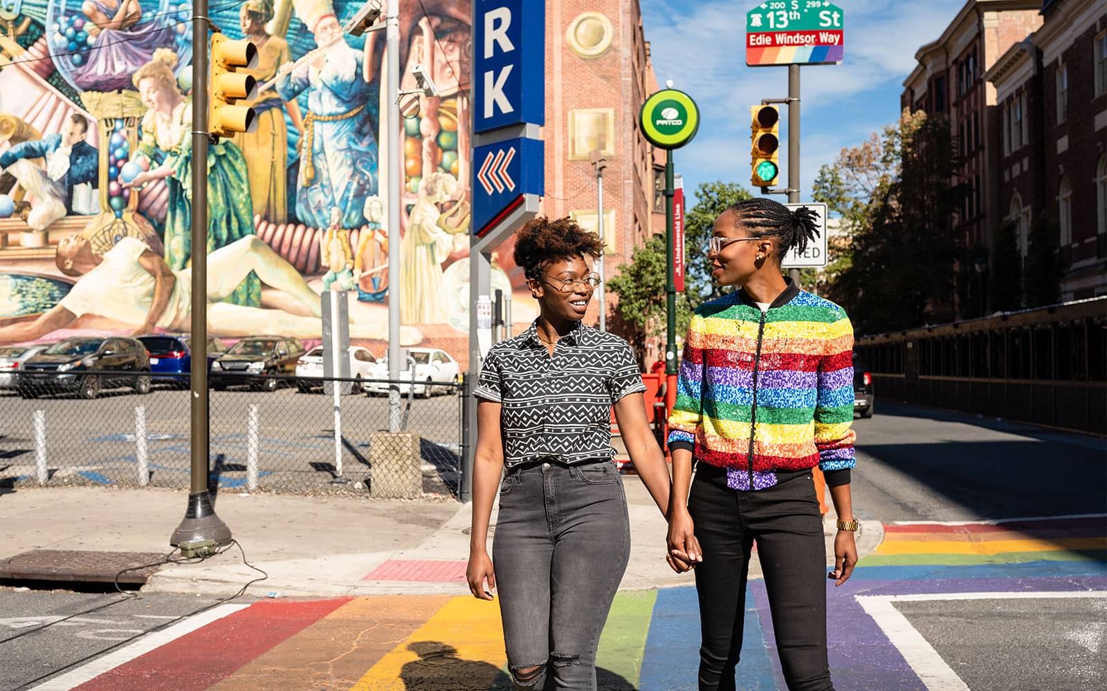 A couple walking in Philadelphia.