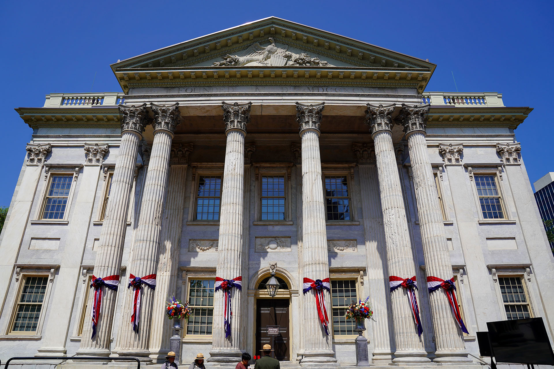 The exterior of the First Bank of the United States